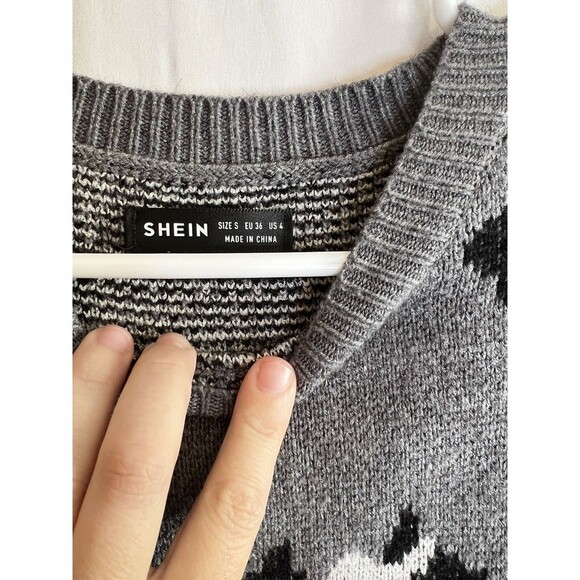 Shein Grey Leopard Print Sweater Size Small Preowned - Picture 4 of 12